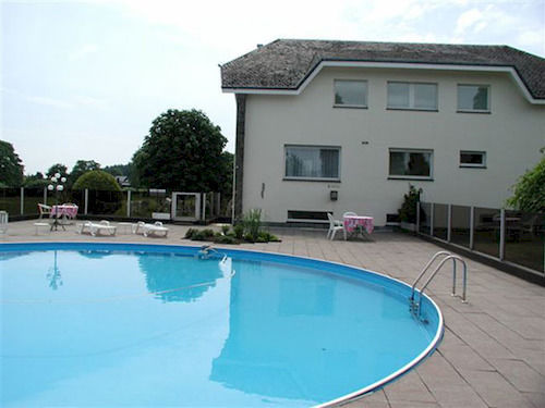 Roannay - Francorchamps Hotell Eksteriør bilde
